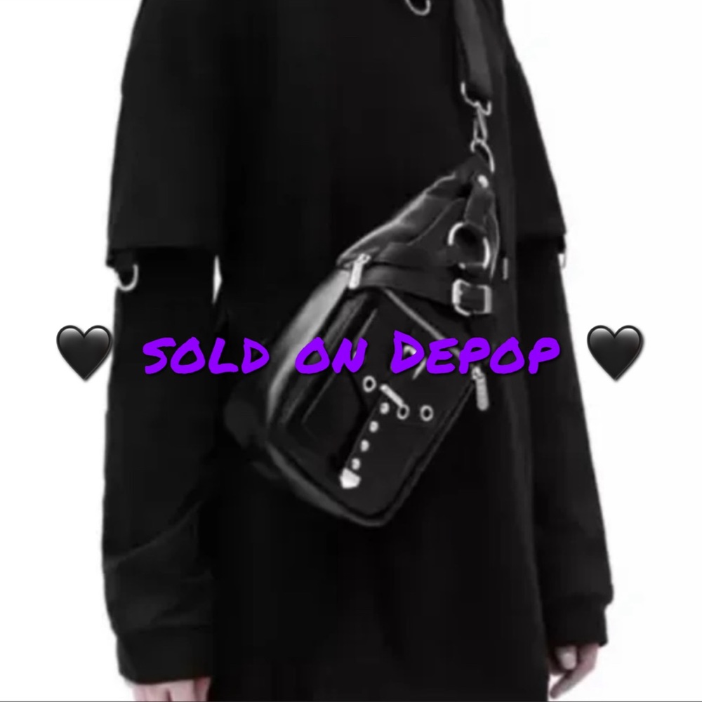 🖤 SOLD 🖤 EUC Killstar Crossbody Sling Backpack Sold Out
